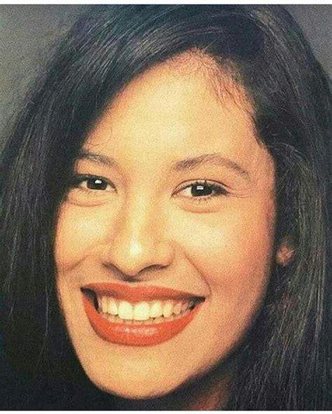 The most beautiful smile! Only Selena! | Selena quintanilla perez, Selena quintanilla, Selena