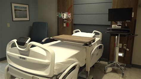 UPMC Williamsport unveils renovated rehabilitation institute | wnep.com