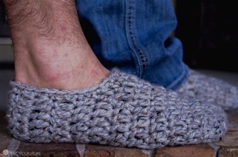 Men's Crochet Slippers Free Patterns Bonus That The Pair Takes Less ...