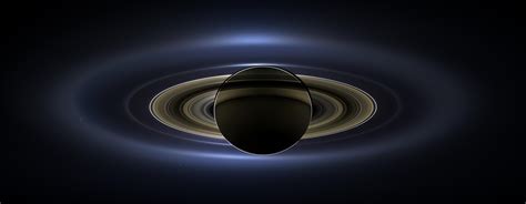 The cosmic reason behind planetary rings - Big Think