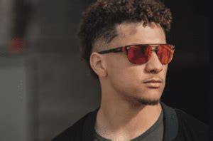 The Complete Guide to Patrick Mahomes Sunglasses | Oakley Forum