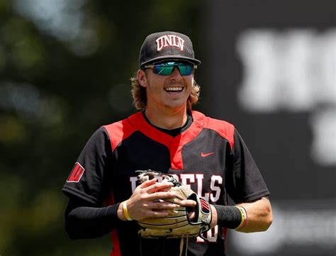 MLB Draft 2019: Bryson Stott Is Phillies' 14th Overall Pick ...