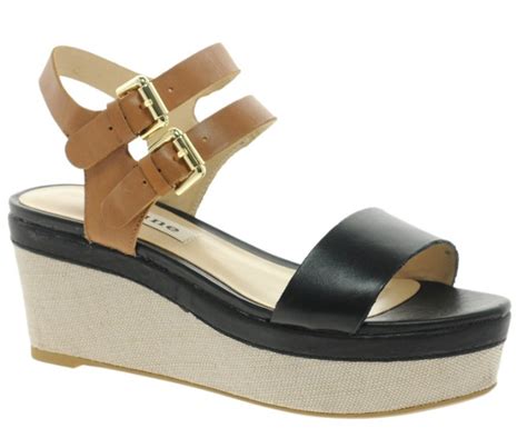 5 Pairs of Chic Flatform Shoes For Spring | StyleCaster