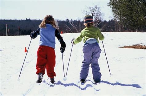 Cross-country skiing: Cheap, easy and fun for kids - The Mommy Files