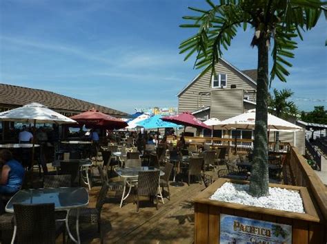 Docks Bar & Grill, Wauconda - Restaurant Reviews, Phone Number & Photos - TripAdvisor