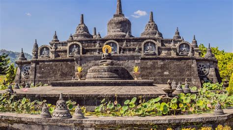 The Buddhist Monastery of Brahma Vihara Arama | Bvlgari Resort Bali