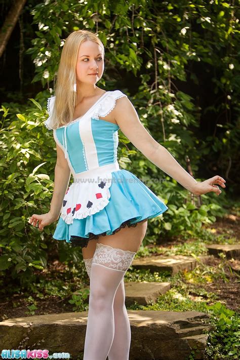 Alice In Wonderland Cosplay Tights Porn Videos - Newest Alice In ...