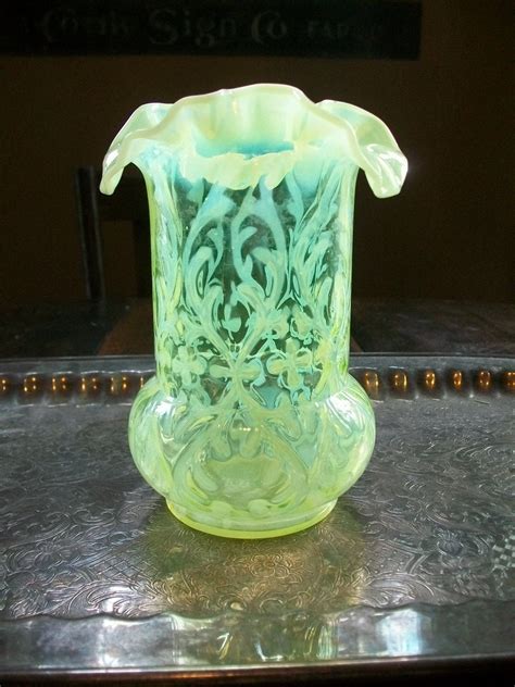 Antique Celery Vase Northwood Yellow Opalescent Spanish Lace