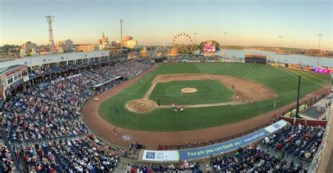 Bandits celebrates stadium award with free admission April 21