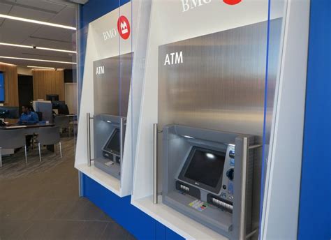 BMO Harris Bank opens new Sherman Park branch