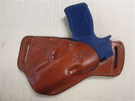 Item SIG SAUER P365 XL FORMED BROWN LEATHER SOB, OWB BELT HOLSTER, RIGHT HAND, ULTRA SLIM DESIGN