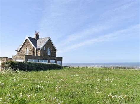 Toll Bar Cottage in Sandsend, near Whitby | Cottages.com