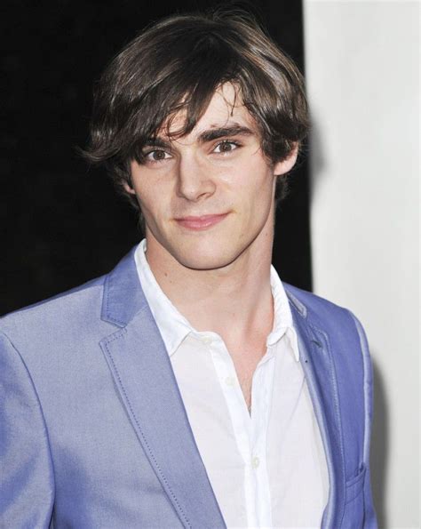 Flynn - Walter White, Jr. Rj Mitte | Flynn breaking bad, Breaking bad ...