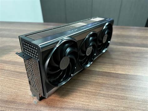 Prototype EVGA GeForce RTX 4090 Graphics Card To Be Auctioned Off For ...