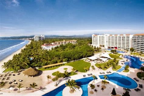 Dreams Puerto Vallarta Resort and Spa: Luxurious resort in the golden beach - Travel Tourism And ...