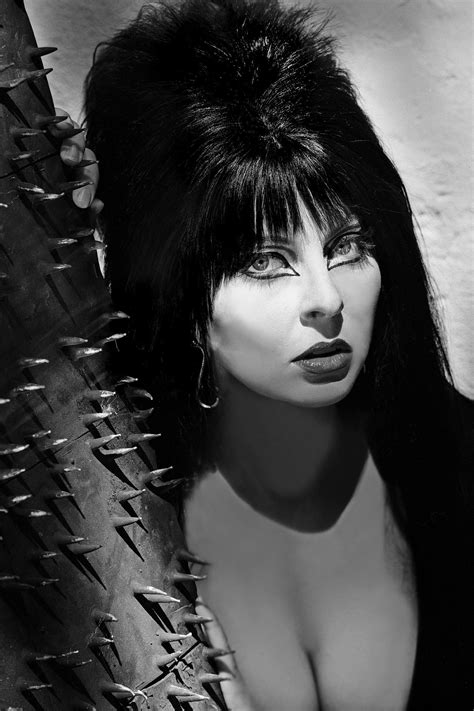 Elvira Mistress of the Dark Spikes Poster 24x36 inches | Etsy