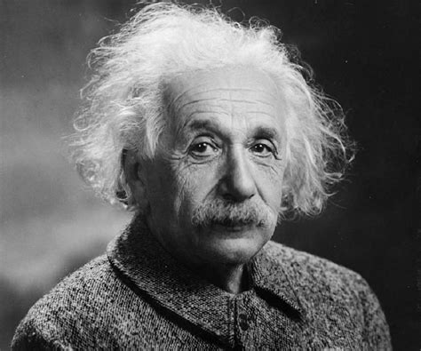 Albert Einstein Biography - Childhood, Life Achievements & Timeline