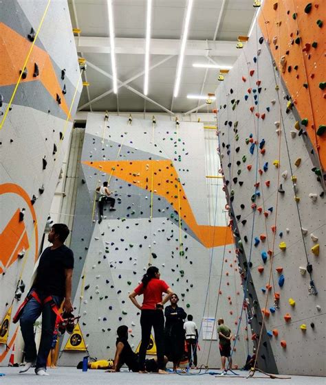 Climbing gym near me - Do you love rock climbing?