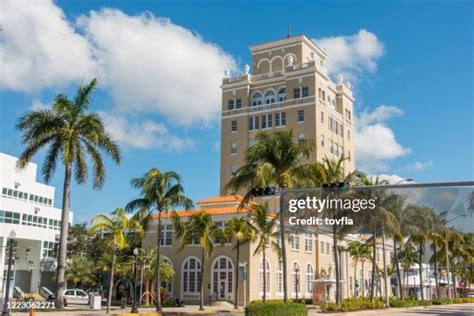 Miami City Hall Photos and Premium High Res Pictures - Getty Images