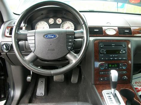 Ford five hundred interior dimensions