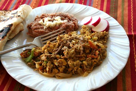 MACHACA CON HUEVOS - A FAVORITE MEXICAN BREAKFAST