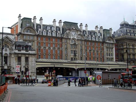 London Victoria Station Gatwick, Westminster, Brighton, Rio Tamesis, London Tube, Victorian ...