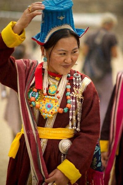 Costumes of Ladakh – the Hidden Kingdom - JOZAN