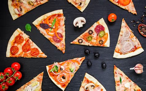 Download Food Pizza HD Wallpaper