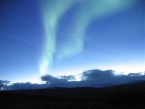 File:Aurora near Abisko, Sweden, 2.jpg - Wikipedia, the free encyclopedia