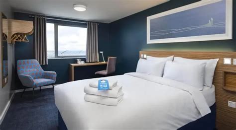 Travelodge Bolton Central River Street Hotel - Book Now