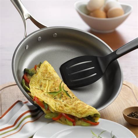 Best Omelette Pan - The Skillet For Your Eggs