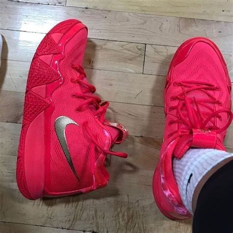 kyrie 4 red carpet