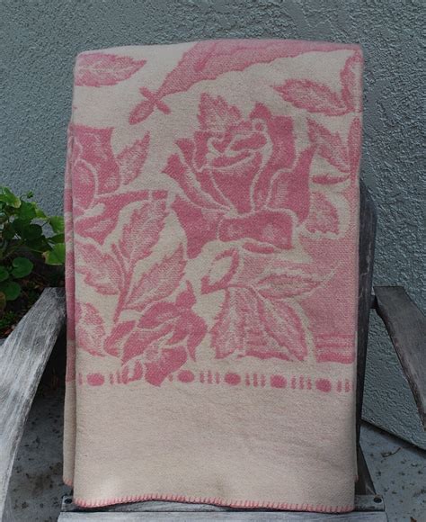 Vintage Wool Blanket by vintagebitsandpieces on Etsy