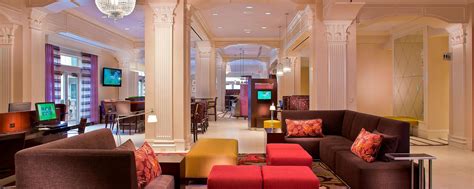 "Downtown New Orleans Hotel | Courtyard New Orleans French Quarter ...