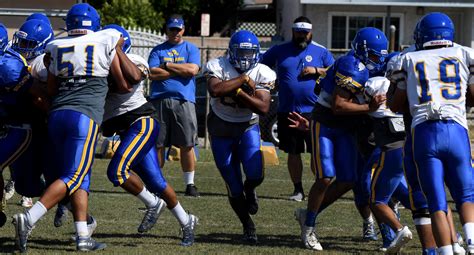 High School Football Countdown: No. 1 Bishop Amat – San Gabriel Valley Tribune