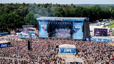 Southside und Hurricane Festival 2023: Bands, Tickets, TV-Übertragung ...