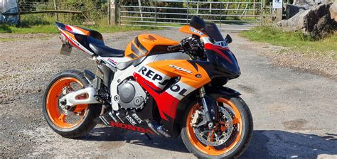 2007 Honda Fireblade Review - The Ultimate All-rounder