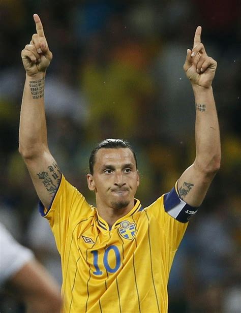 Zlatan Ibrahimović Swedish footballer Biography,profile,pictures,club ...