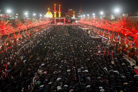 Photos: Muslims worldwide mark holy day of Ashura | A Center of ...