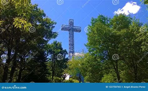 A Cross Over Mont Royal in Montreal Stock Image - Image of christianity ...