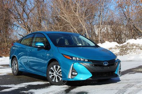 Toyota Prius Prime 2020 : le parfait entre-deux | Ecolo Auto