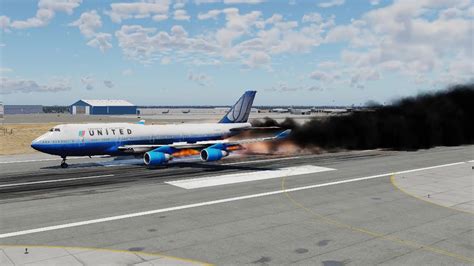 Boeing 747 Engines Catches On Fire During Landing At Dangerous Airport ...