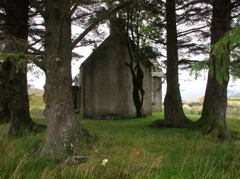 Scotland's Road to the Isles — Staoineag Bothy to Lùibeilt