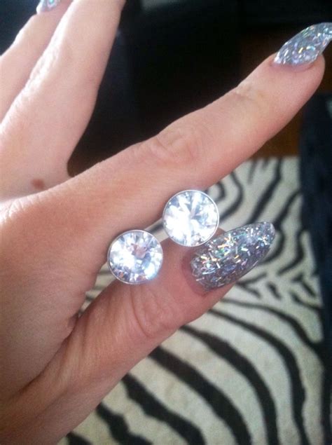 Pin by Laurie on Gauges | Diamond earrings, Heart ring, Jewelry