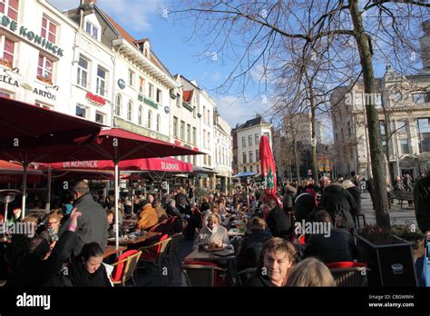 Old town, historic district, cafés and restaurants at the Groenplaats square. Antwerp, Flanders ...