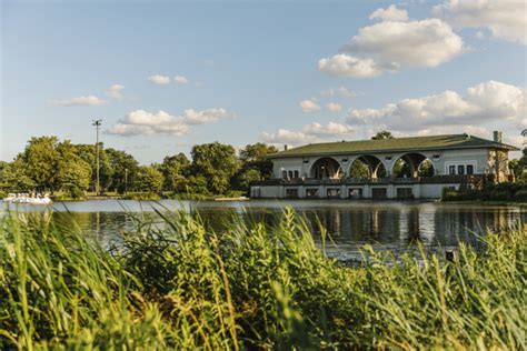 Humboldt Park - Chicago Neighborhoods | Choose Chicago