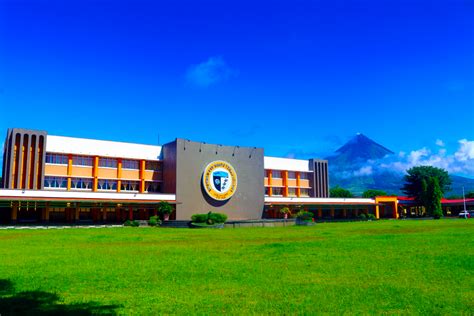 Admissions - University of Santo Tomas - Legazpi