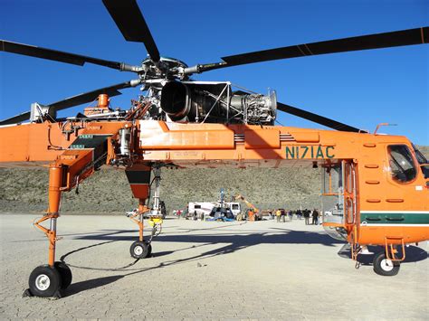 Erickson Air-Crane Sikorsky www.mainpac.com.au #SkyCrane #Crane #Helicopter | Erickson air crane ...