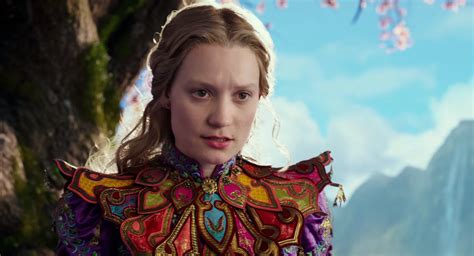 Alice Through the Looking Glass (2016) – Movie Reviews Simbasible