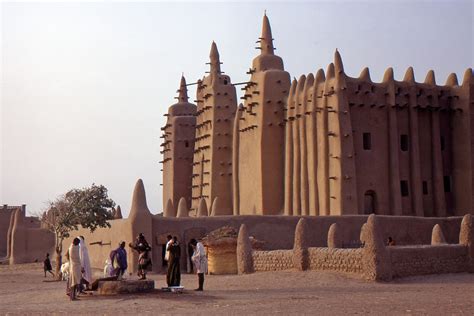 8 Days in Mali - Segou, Djenne, and Niger River Cruise